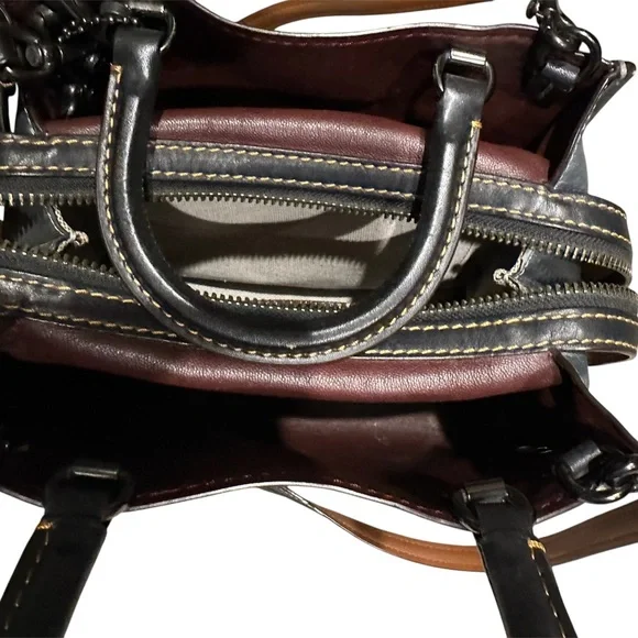 Coach Gray Heart Keith hating rogue bag 25 Embellished Women's Bag - Picture 5 of 16